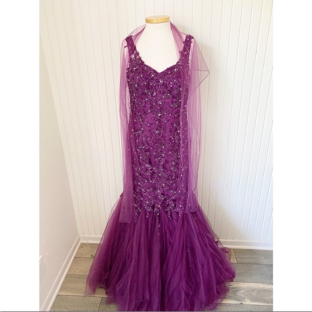 NEW Purple Beading Lace Tulle Mermaid Trumpet Style Ball Gown Long Dress